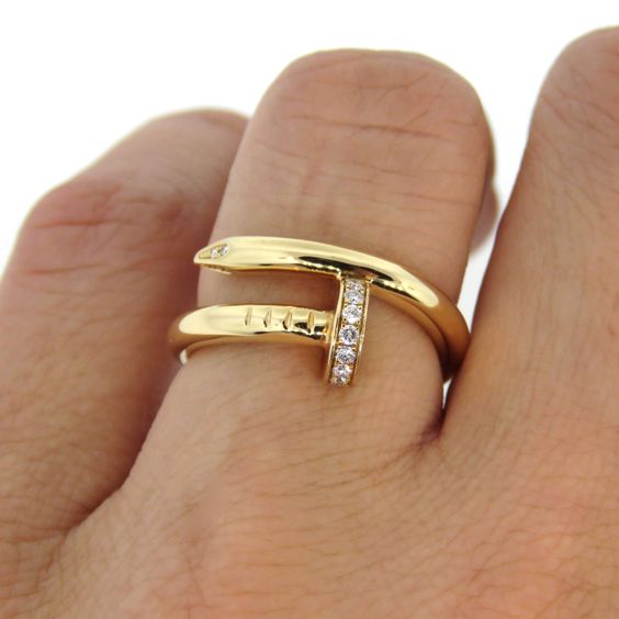DELUXE RING NAIL IN GOLD