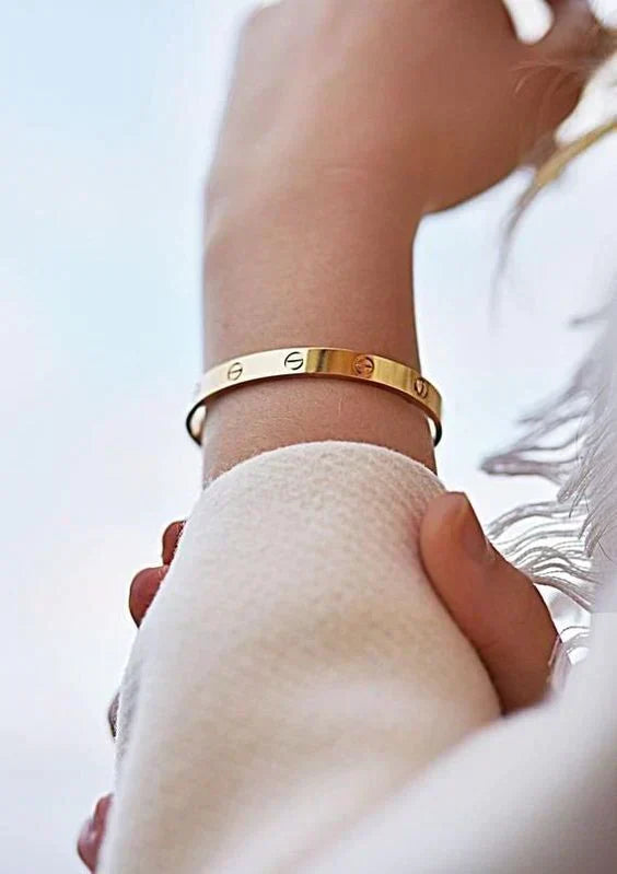 ETERNITY BRACELET IN 18K GOLD